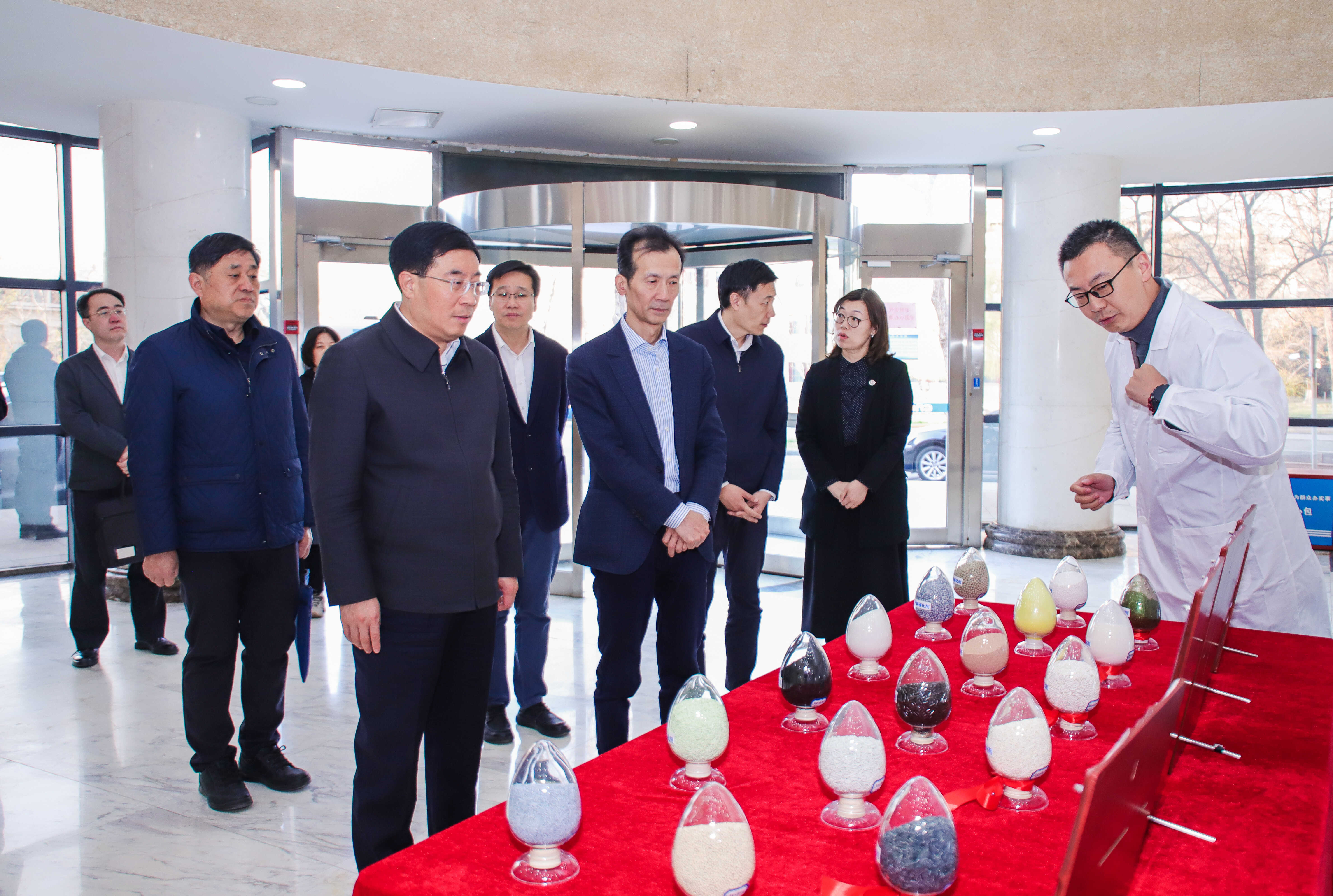 天津市副市长王宝雨赴天津院调研